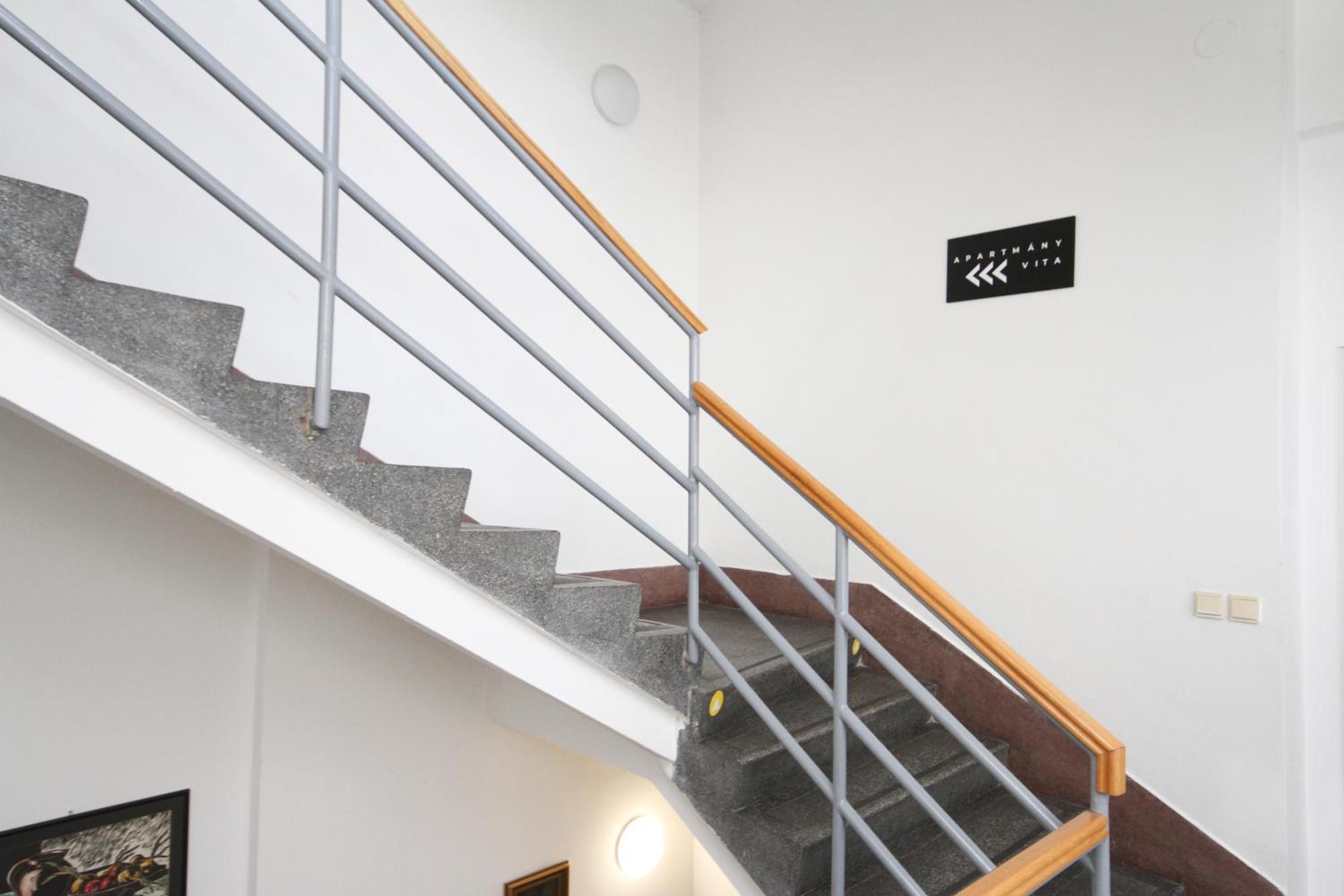 Apartman Vita Lite Trencin Ngoại thất bức ảnh